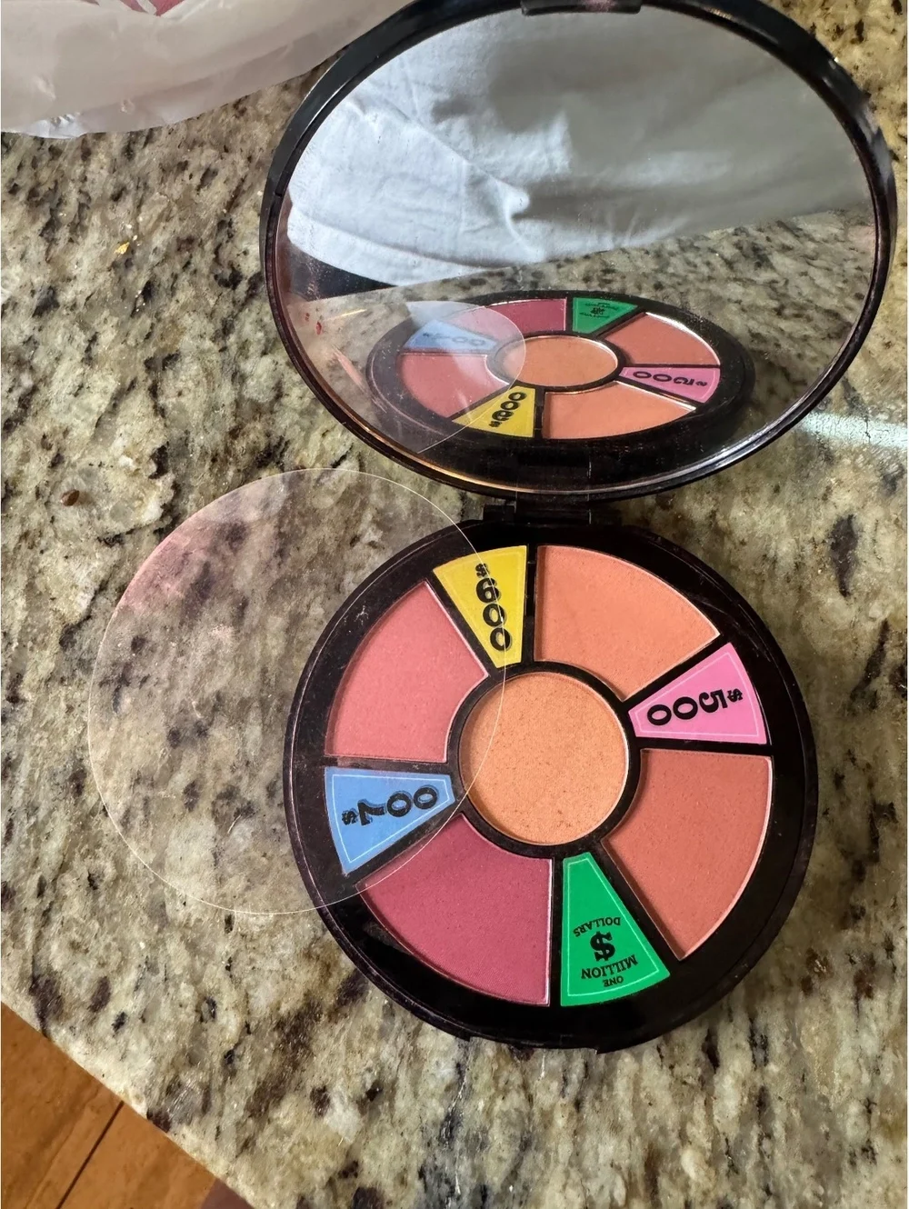 *Laura Geller x Wheel Of Fortune Face The Whell Blush Palette 0.10oz./3.0g